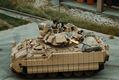 M2A4 Bradley на Pentagonus