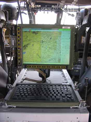 Аппаратно-программный комплекс системы FBCB2, установленный на вертолете UH-60